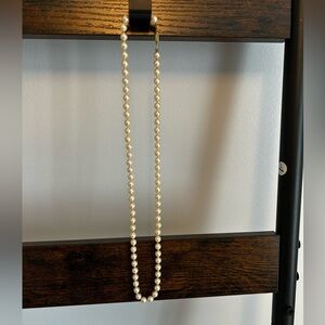 Elegant Vintage Pearl Matinee Length Necklace 24 inch Champagne or cream colour